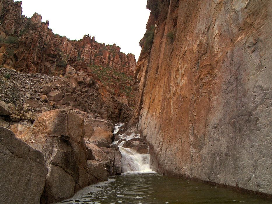 Queen Creek Canyon sport climbing spot