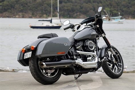 Sport Glide: The Ultimate Harley-Davidson Cruiser Experience