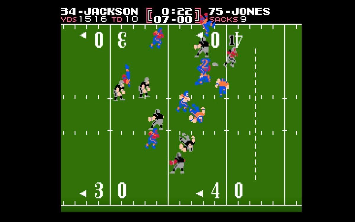 Tecmo Bowl